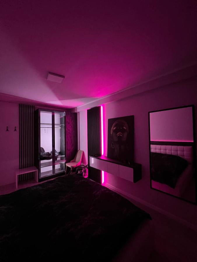 090 Area Apartment Tiranë Ngoại thất bức ảnh